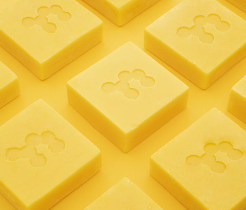 Chamomile for Blondes Bar Set