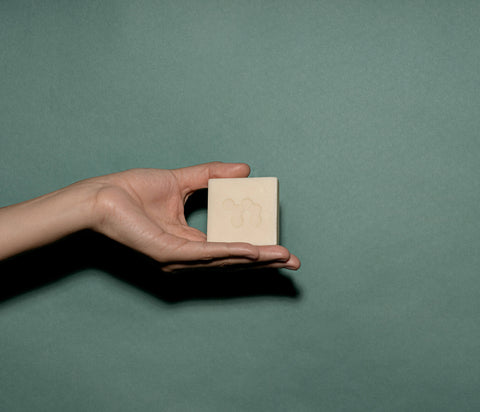 Fragrance-Free Radiance Conditioner Bar