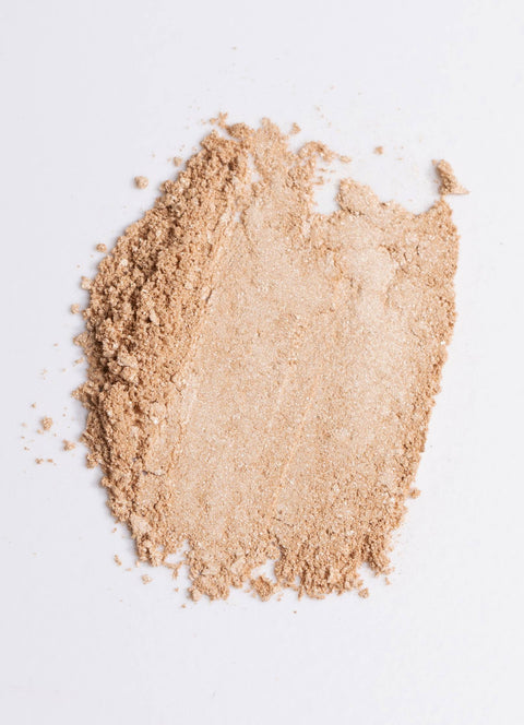 Vegan and cruelty free beauty, eyeshadow, neutral eyeshadow#shade_Fortune_|_Light_Shimmering_Champagne