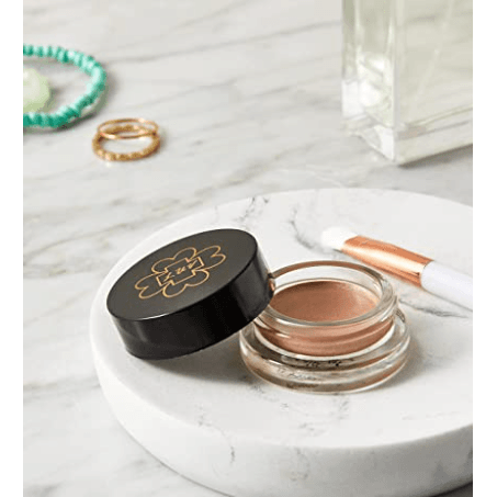 Rose Gold Colored Cream Highlighter